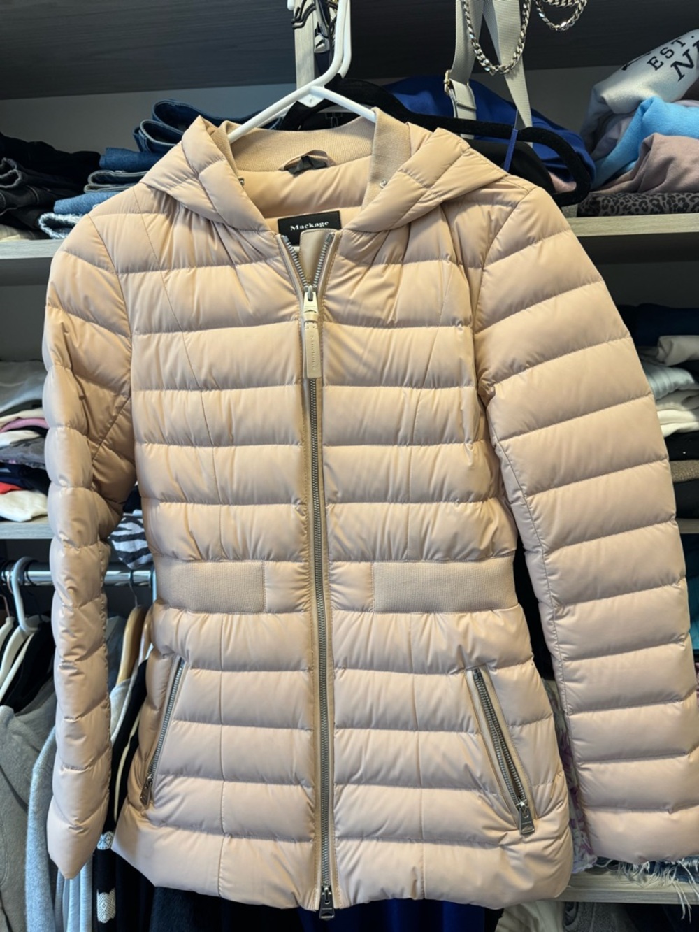 Mackage KENYA lightweight down jacket - Picture 3 of 7